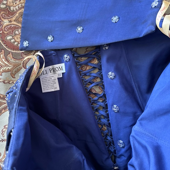 Indigo Formal/Prom Dress - Picture 8 of 11